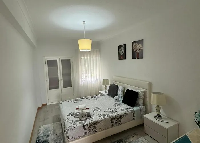Apartment Bela House *